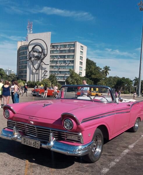 City Tour + American Car